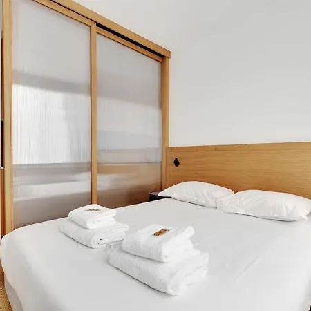 Apartamento Beautiful Place 1br3p Marais Republique París