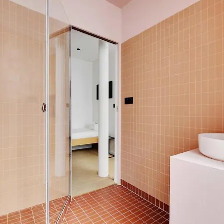 Beautiful Place 1br3p Marais Republique Apartamento París